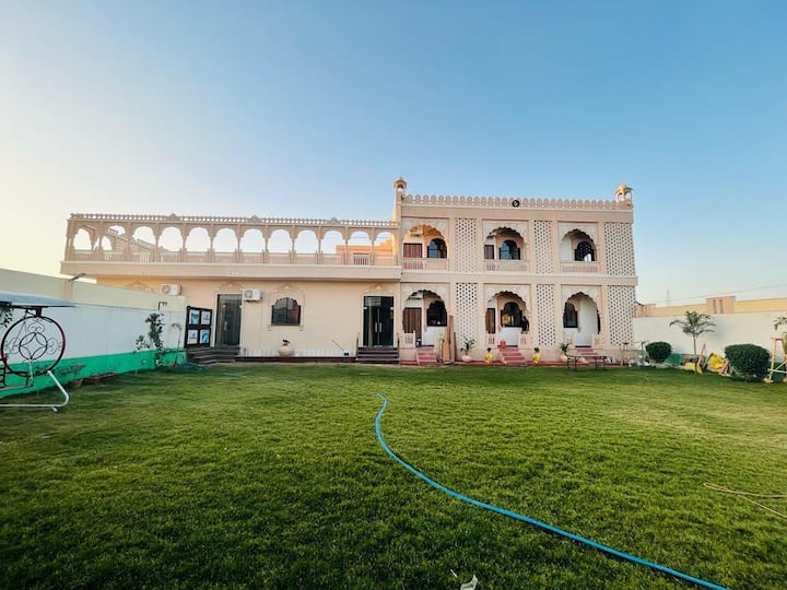 Chouhan Palace Affordable Stays With Pool In Ajmer - Ajmer