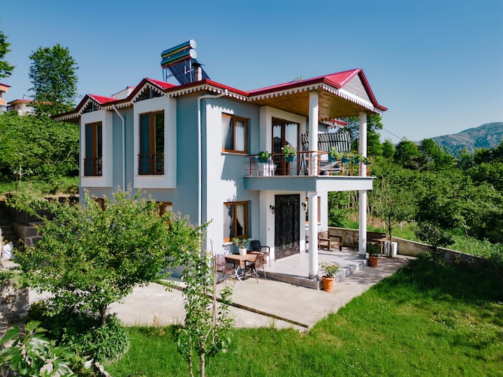 Private Villa With Sea And Mountain Views - Karadeniz Bölgesi