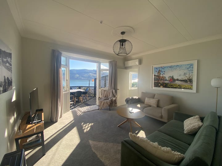 Beautiful Views, Style And Comfort - Dunedin