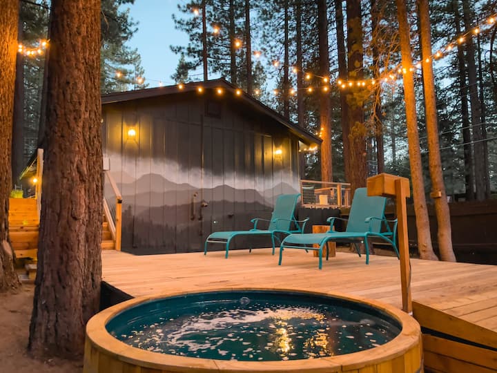 Luxury Retreat * Hot Tub, Views, 3 Decks & Swings - South Lake Tahoe, CA