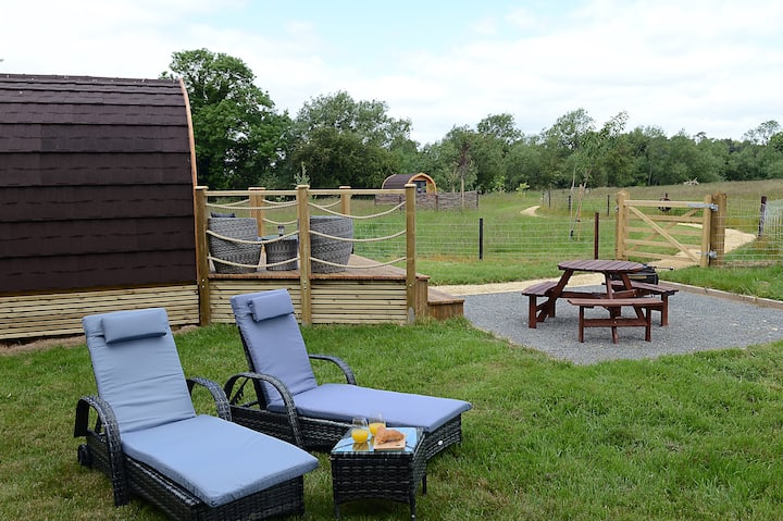 Adult Only, Dog Friendly, Secluded Glamping Pod - Oakham