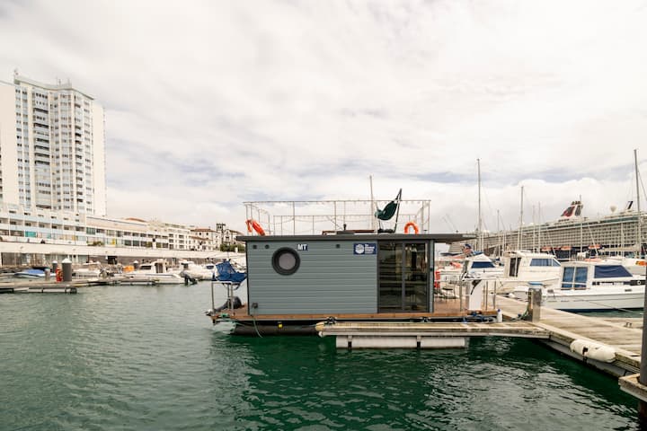 The Homeboat Company I - Ribeira Grande