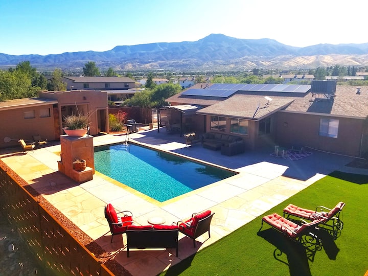Arizona Pool House- Private, Fenced Outside Space - Cottonwood, AZ