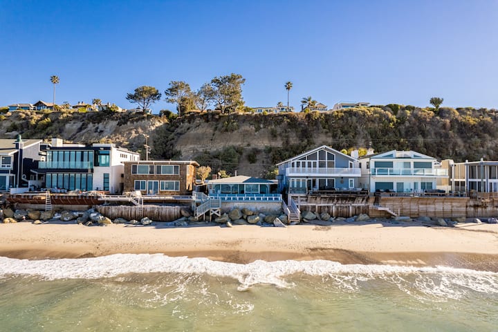 Beachfront Seas The Day Beach House - San Clemente, CA