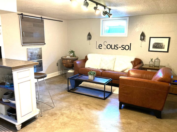 Trendy Apartment In The Heart Of Prineville - Prineville, OR