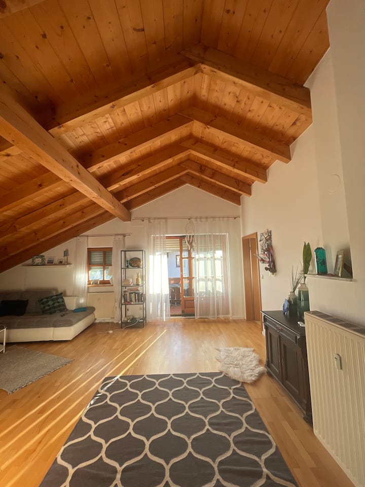 Cozy 2-room-flat With Balcony - Waldkraiburg