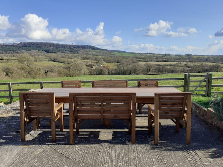 Unique Property With Stunning Views, Nr Bruton - Bruton