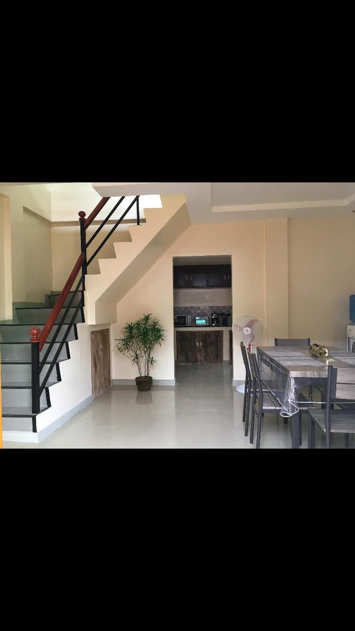 Cheerful And Homey  2 Bedroom Transient House - Tagbilaran City