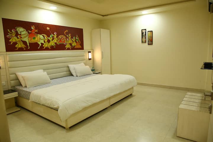 Pets Friendly Apartment In Agra - Agra