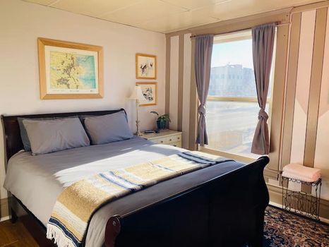 Pueblo, CO Short Term and Weekly Rentals cozycozy