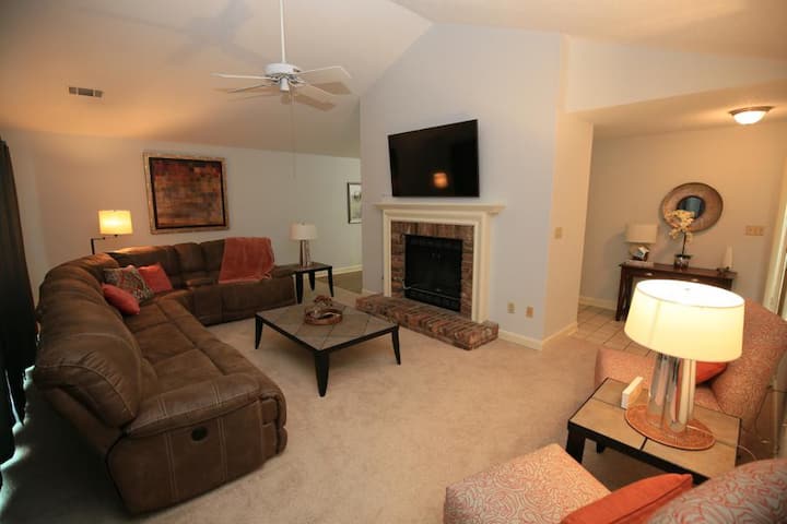Serene 3br/2ba Condo Perfect For A Family Getaway - Greenwood, SC