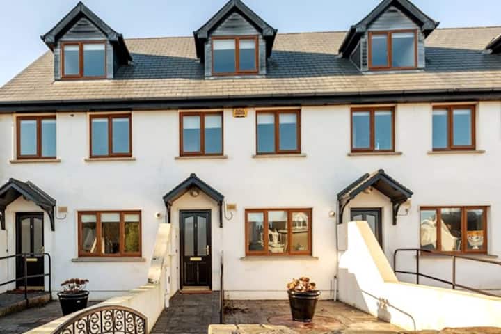 Ardmore Village Family Home - Youghal