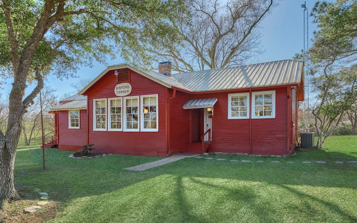 Binford Corner - 100+ Year Old School House - Navasota, TX