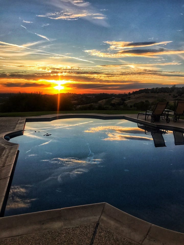 Auburn/sac Pool Spa Pets Views Sunsets Private - Auburn, CA