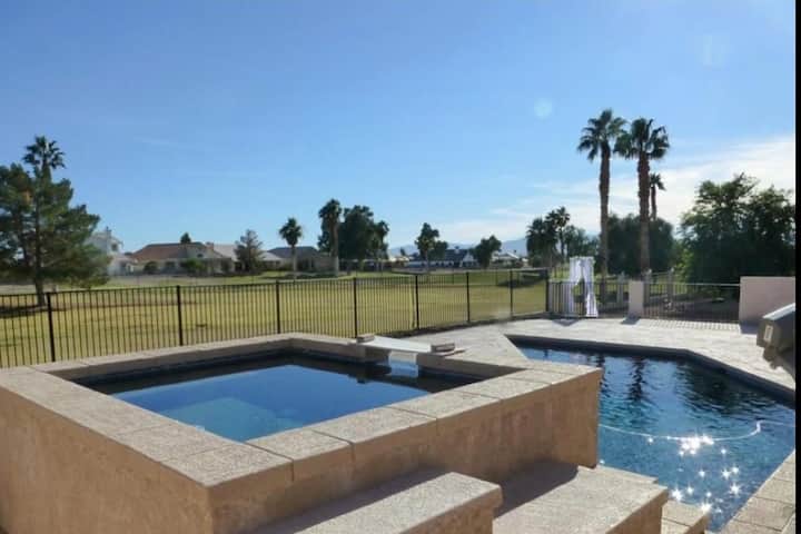 Gorgeous 3 Bedroom/2 Bath Pool Home On Golf Course - Fort Mohave, AZ