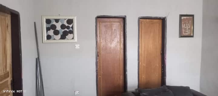 Lovely 2 Bedrooms Apartment Units With Pool Tables - Jos