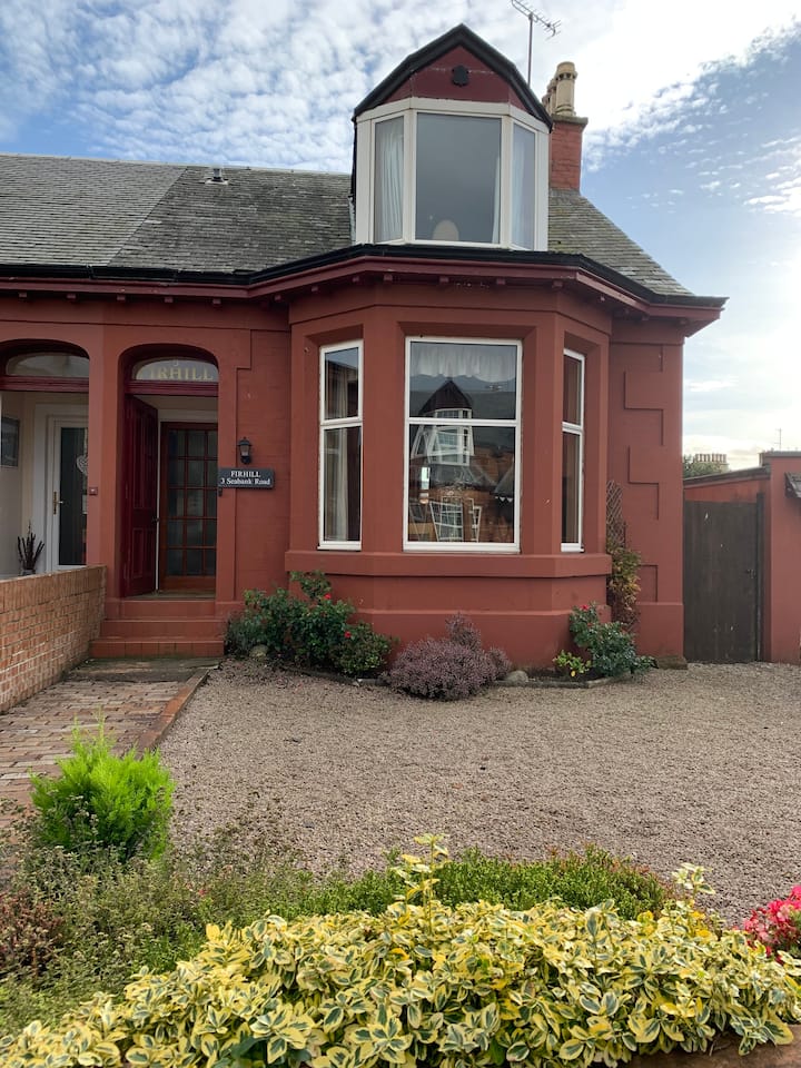Firhill .  Double Ensuite With Super King Size Bed - Prestwick