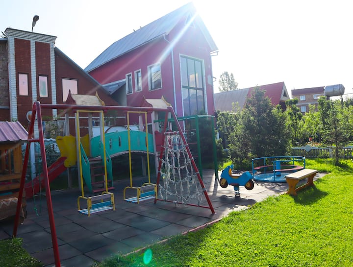 Adorable 3 Bedroom House Villa With Mountain View. - Kirghizistan