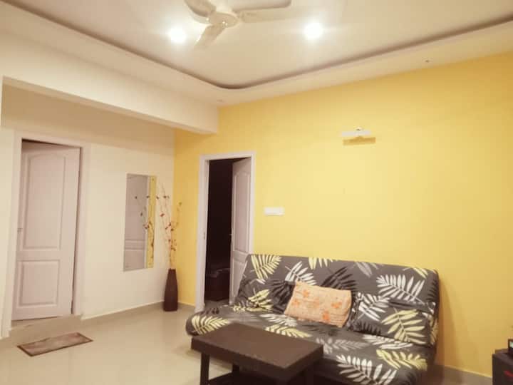 Cozy 2 Bedroom Condo With Excellent View. - Bengaluru
