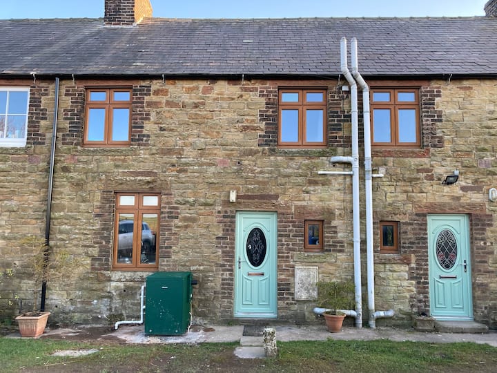 Characterful 2 Bedroom Cottage In Tindale Fell - Featherstone Castle
