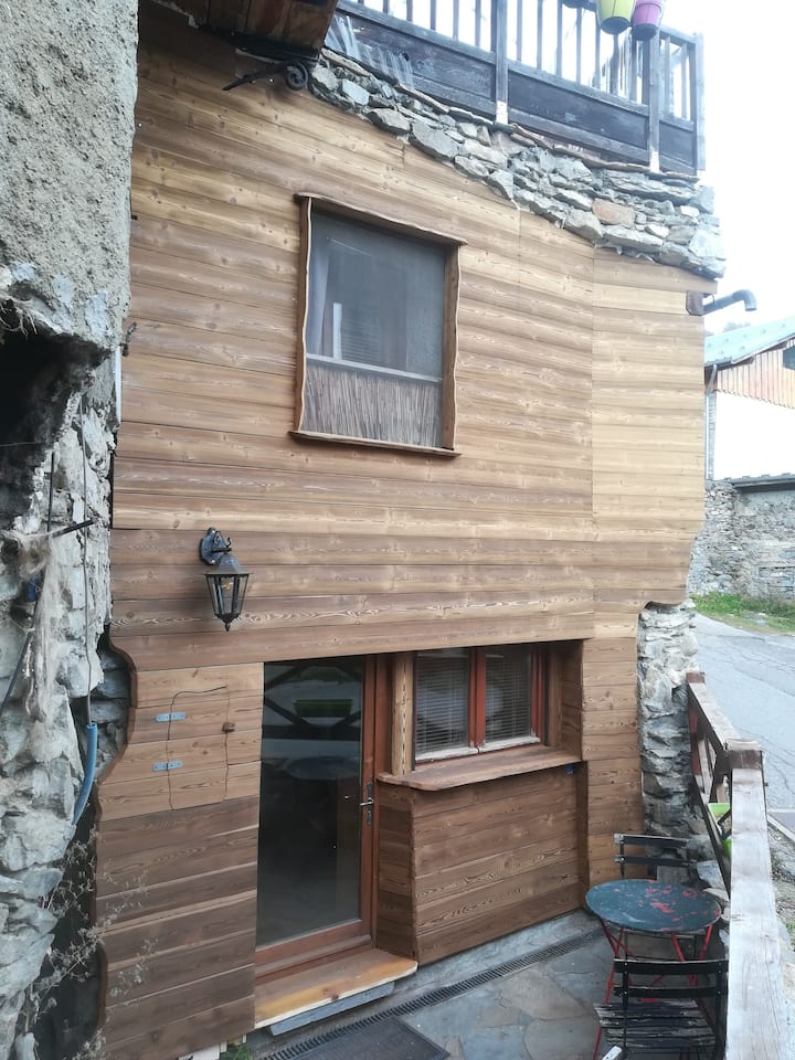 Charmante Maisonnette Dans Village De Montagne - Bourg-Saint-Maurice