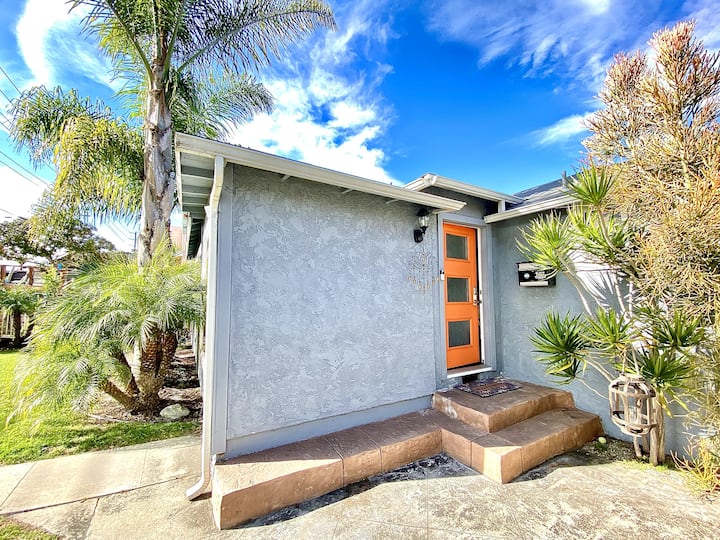 Cozy Home With Pool Near The Beach - Redondo Beach