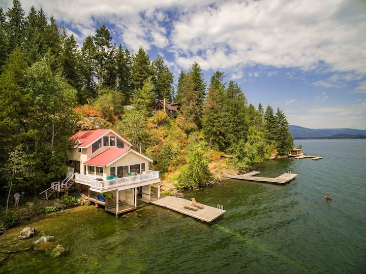 The Boat House: Waterfront Home With Hot Tub - Lake Pend Oreille, ID