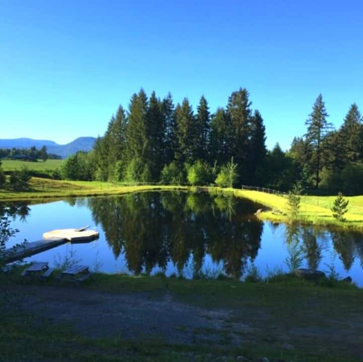 Hi Point Guest Ranch: Private Lake & Cannabis Farm - Vancouver Island