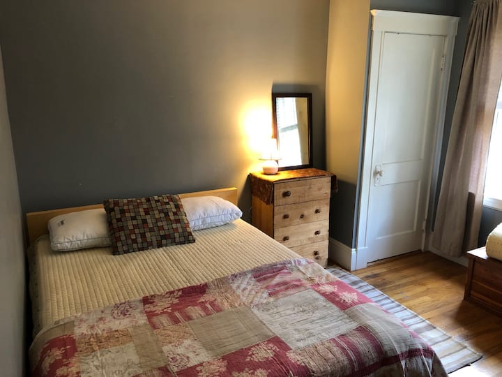 Private Bedroom In Apartment Near Harvard Square - Cambridge
