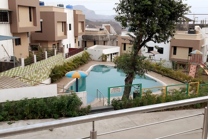 Kings Palace 4 Bedroom Villa (Swimming Pool) - Igatpuri