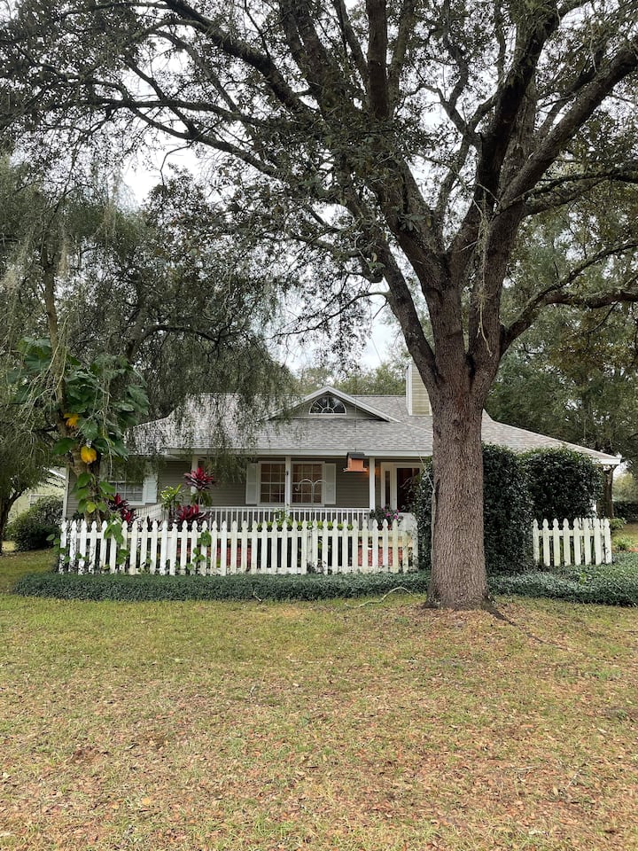 Tranquil Farm House 1 Mile From Wec - Ocala