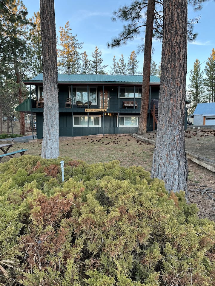 Lake View Vacation Home With 4 Bedrooms, 2 Baths - Rock Creek Reservoir, OR