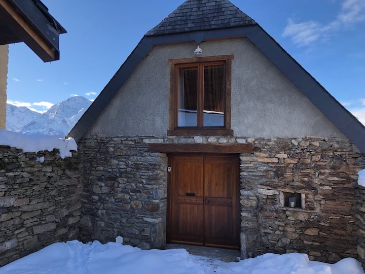 Cerca De Peyragudes En Mont - Vista Excepcional En La Grange D'amédée 6p - - Pirineos