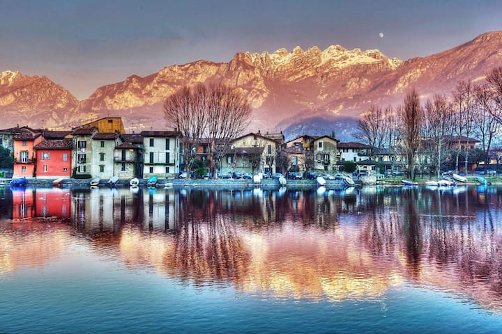 Vicolo Rizzo 
Charming House On The River - Lombardy
