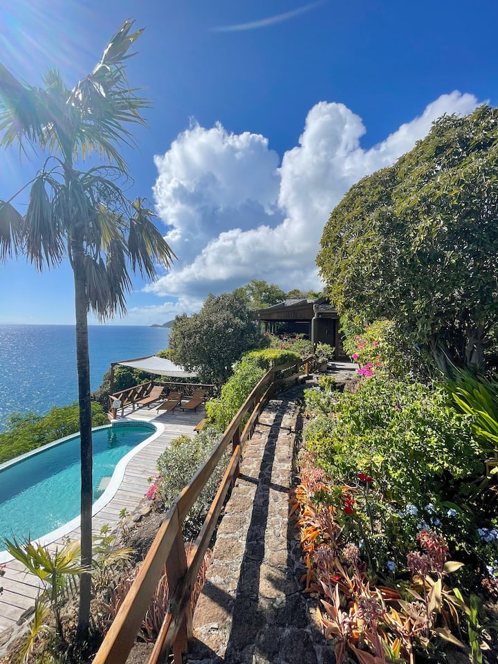 Frigate Cliff, 4 En-suite Bed Villa, 360 View - Antigua and Barbuda