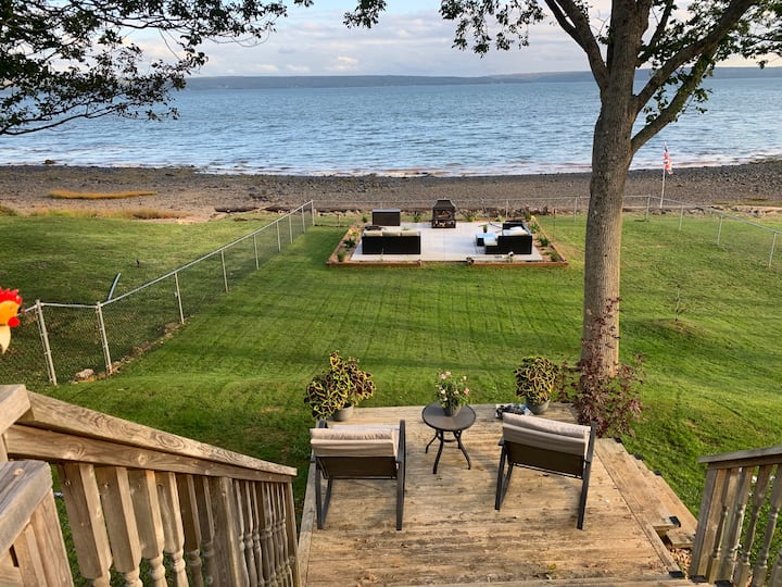 Seaside Escape!  Oceanfront On The Annapolis Basin - Digby