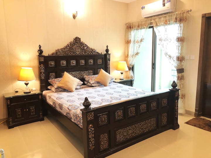Lavish 2 Bedroom Luxury Condo Close To Giga Malll. - Islamabad