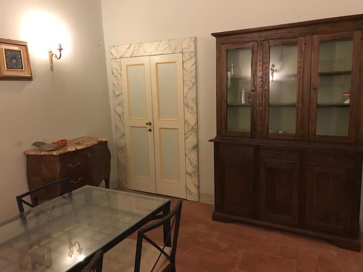 Appartamento Centrale Con Soffitti Affrescati - Macerata, Italia