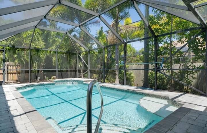 Private Pool Home Close To Beach & Bike Path - Venice Beach, FL