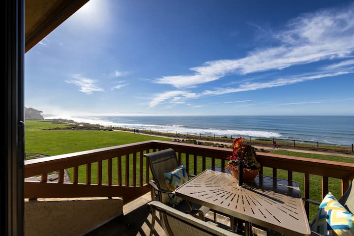 Full Ocean View, 2 Decks, Beer/wine In Fridge. - Monterey Bay, CA