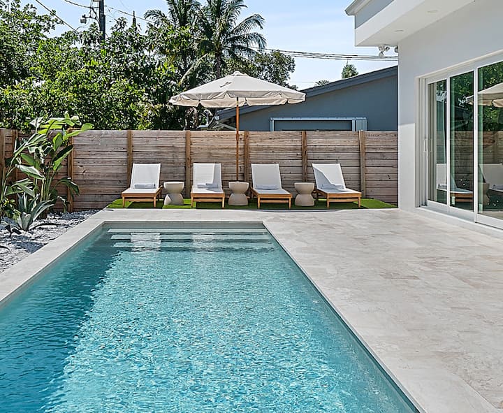 The Wilton - Lux Oasis W/ Private Heated Pool! - Wilton Manors, FL