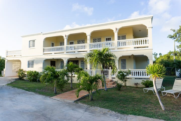 Aara's Nest Lovely 3 Bedroom Apartment - Anguilla
