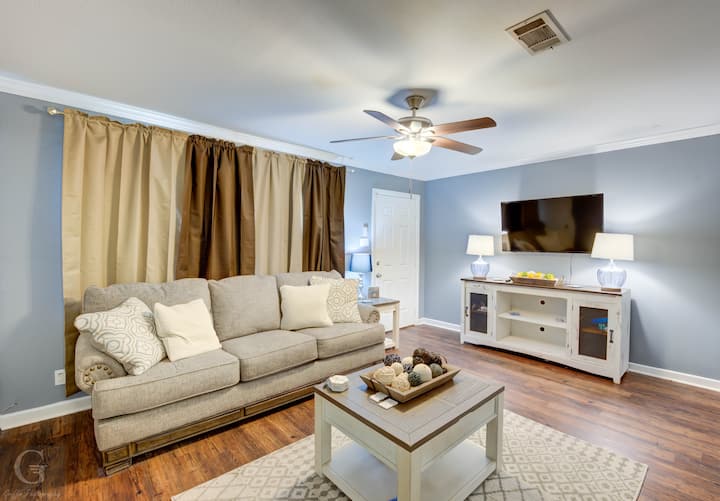 Unit 1 Perfect Place Relax And Unwind Modern Unit! - Shreveport