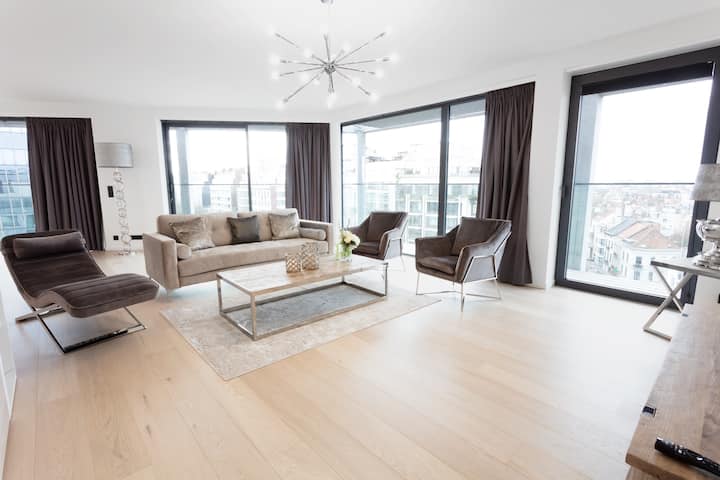 Prestigioso Appartamento Panorama A 360 ° In Un Lussuoso Edificio Nuovo - Anderlecht