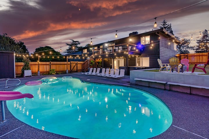 Pool & Hot Tub | Family Friendly | Baby Shower - Tacoma, WA