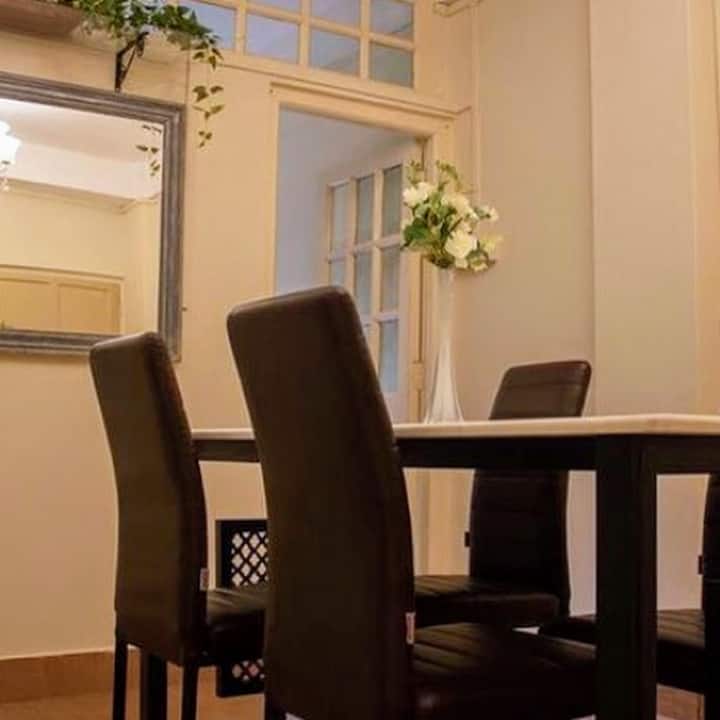 Well Furnished 2 Room Apartment - 실롱