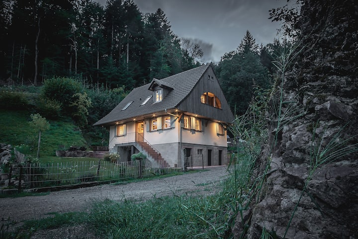 Liebevoll Renoviertes Schwarzwaldhaus Von 1831 - Steinach