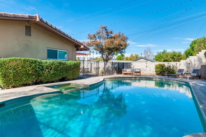 Bohemian And Modern Serene Home With Pool - Riverside, CA