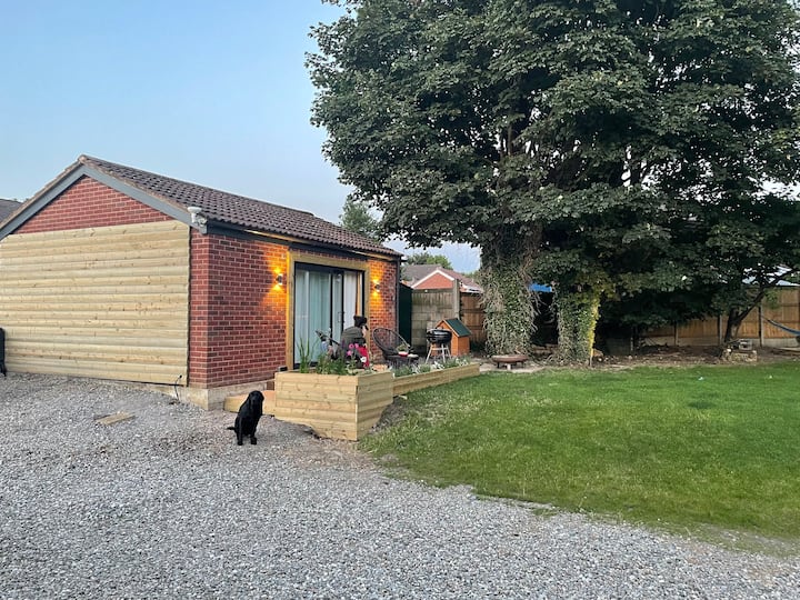 Cabin With Kitchen & En-suite - Chester / N. Wales - Wrexham