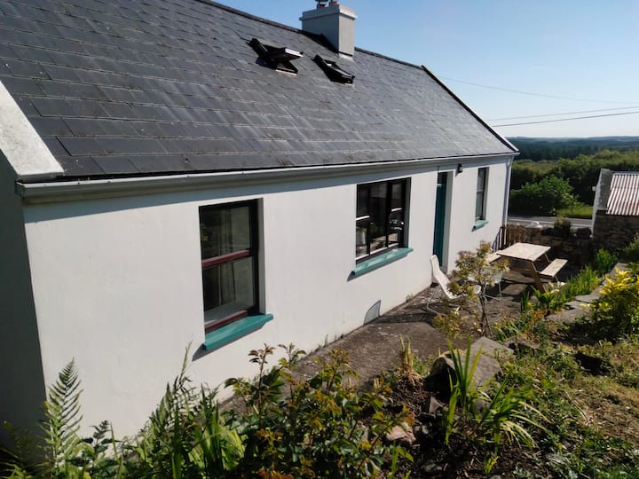Country Cottage In  North Clare - County Clare